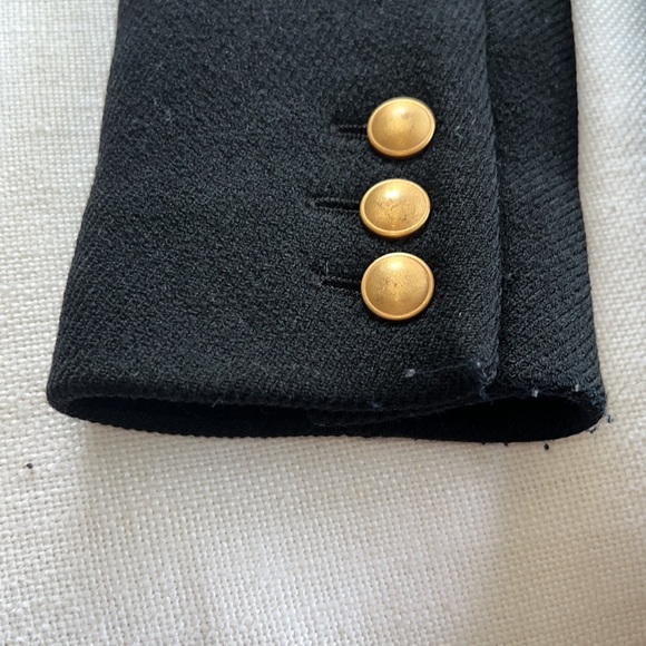 Prada women’s jacket 🎈🎉 HOST PICK!! - Picture 6 of 14